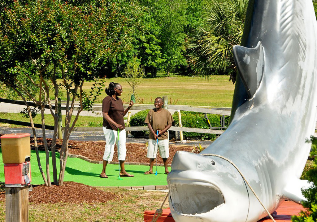 Shipwreck Island Adventure Golf