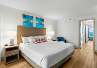 Caribbean Resort Oceanfront 1 Bedroom King Suite Bedroom Photo