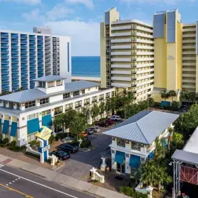 Save up to 35% - book with fully refundable deposit Photo