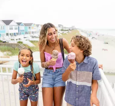 Surfside Beach Pier Drippy's Ice Cream Surfside Beach Pier Drippy's Ice Cream