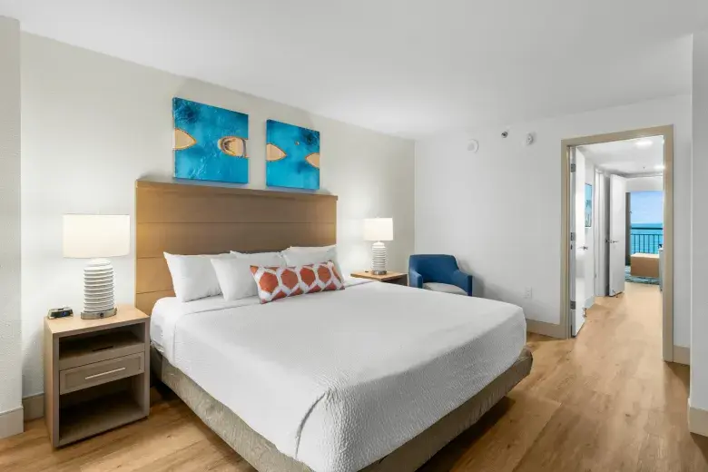 Caribbean Resort Oceanfront 1 Bedroom King Suite Bedroom Photo
