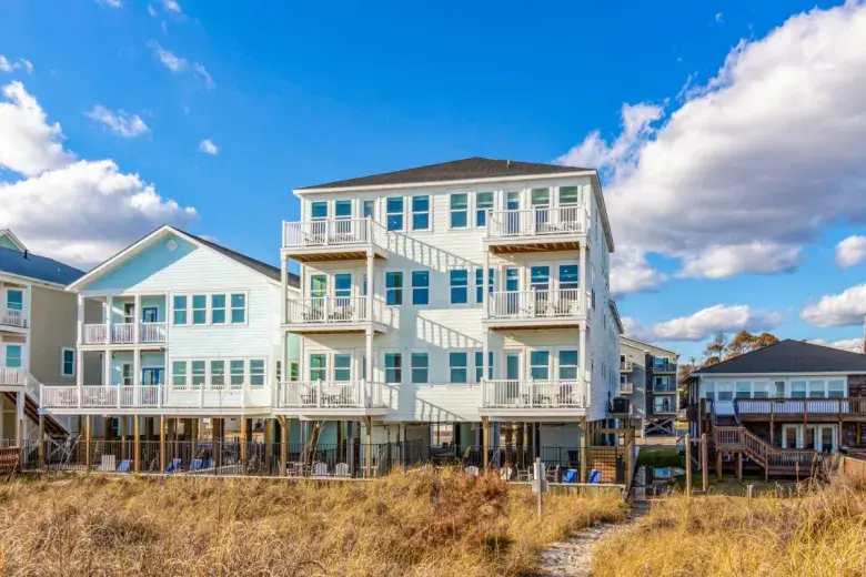Together Resorts & Vacation Rentals Photo 4