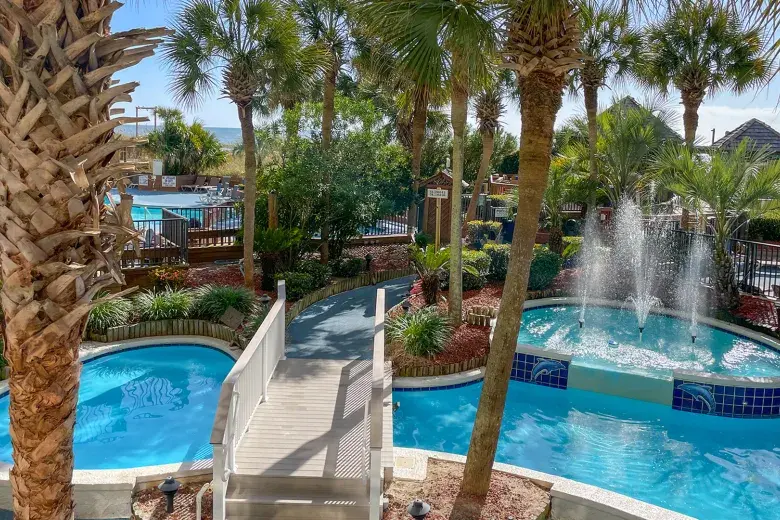 Beach Cove Resort Photo 6