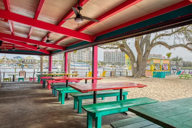 LuLu's North Myrtle Beach Photo 3