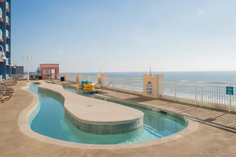 Prince Resort at the Cherry Grove Pier Photo 4