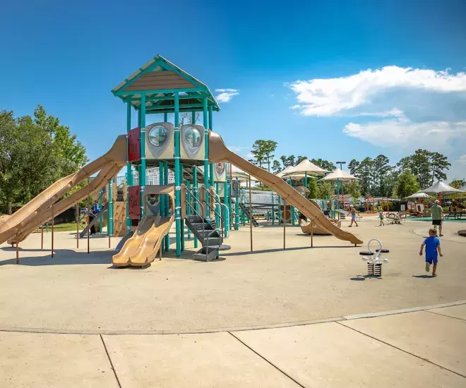 SouthPark Mall Attracts Families with Big Outdoor Playground