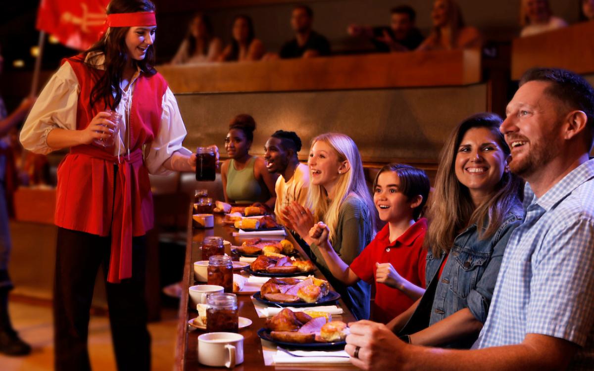 Pirates Voyage Dinner Show